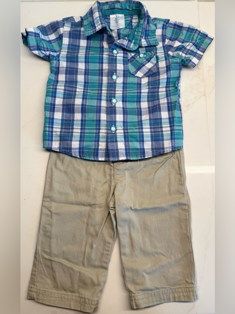 Small Wonders Boys 6-9 Months Plaid Button-Up Shirt & Khaki Pants Outfit
